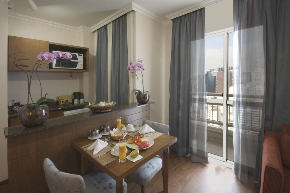 Roomo Bela Cintra Residencial サンパウロ エクステリア 写真